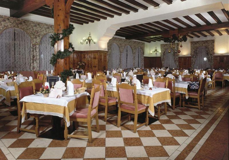 Hotel Dolomiti Schloss