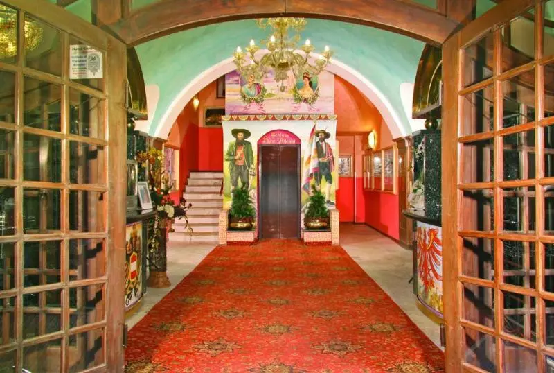 ホテル Dolomiti Schloss