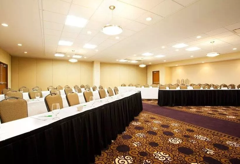 호텔 Holiday Inn Battle Creek, An Ihg