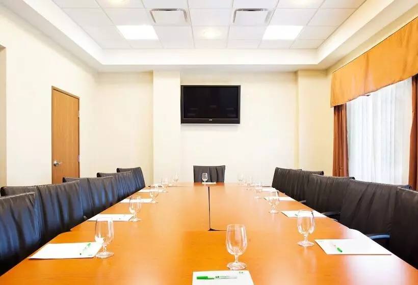 호텔 Holiday Inn Battle Creek, An Ihg