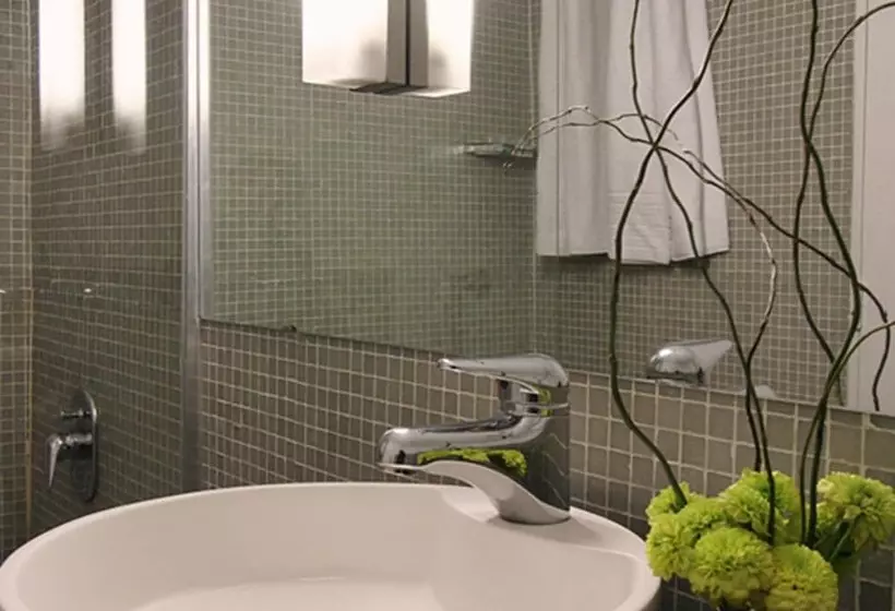 هتل Htl 9 De Julio Bsas