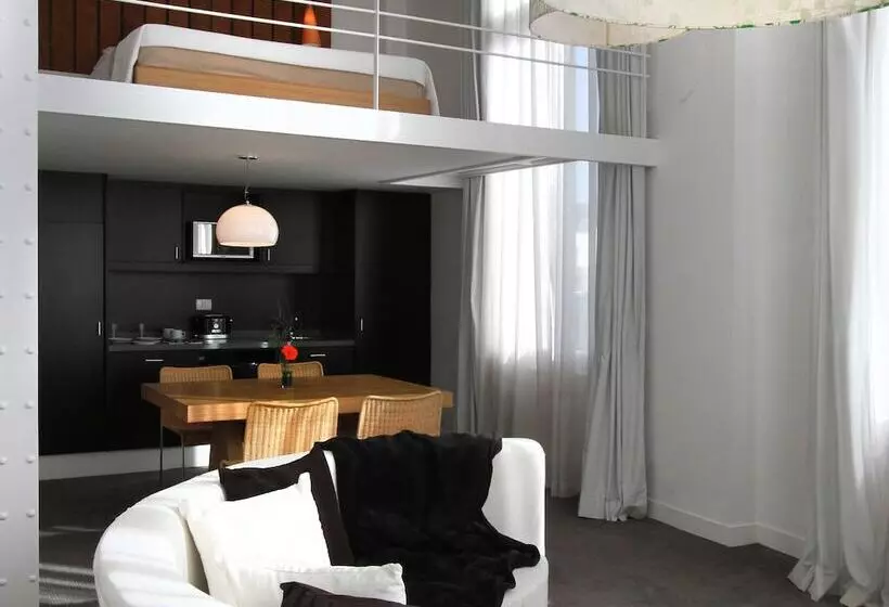 هتل Htl 9 De Julio Bsas