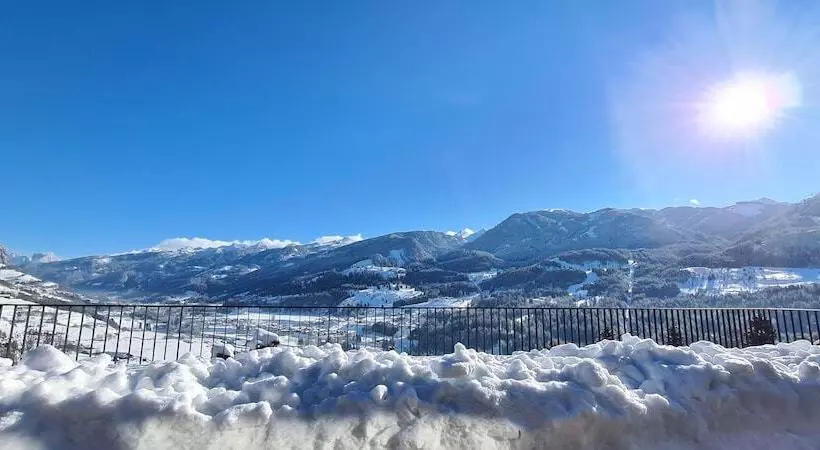 Отель La Roccia Wellness