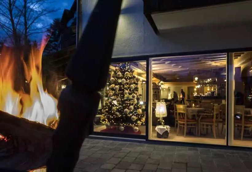 Отель La Roccia Wellness