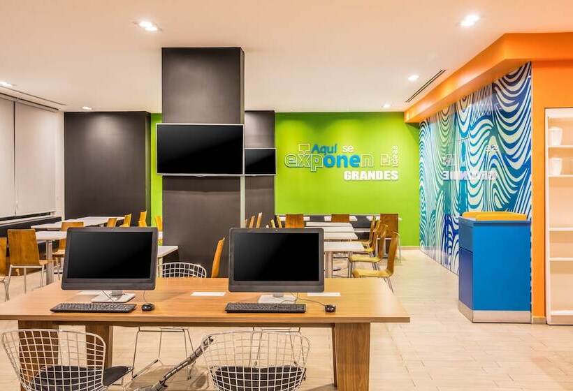 فندق One Monterrey Aeropuerto