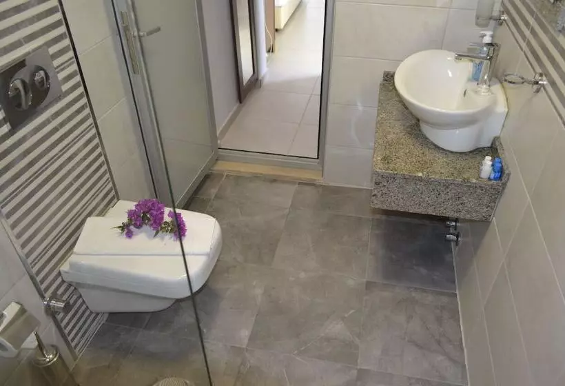 호텔 Pine Beach Boutique