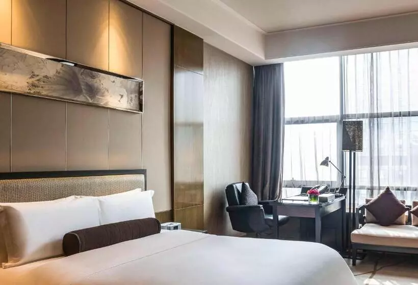 Otel Pullman Shanghai Jing An