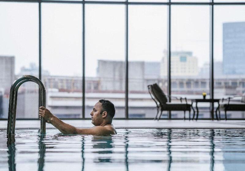 Hotel Pullman Shanghai Jing An