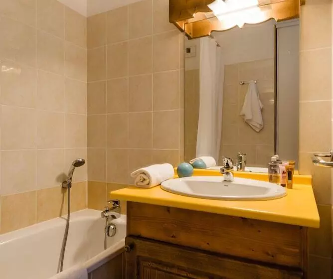 فندق Résidence Lagrange Vacances L Arollaie