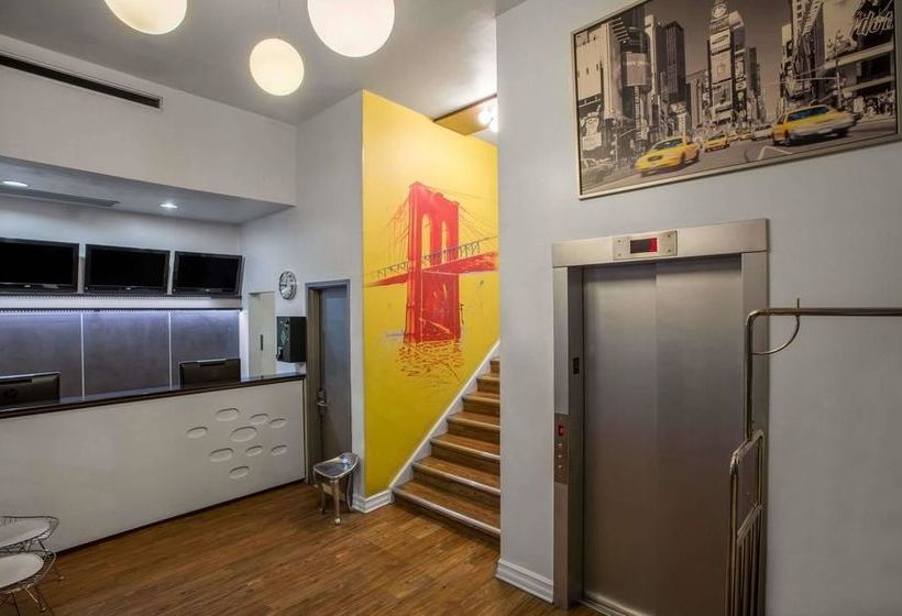 فندق Super 8 By Wyndham Brooklyn / Park Slope