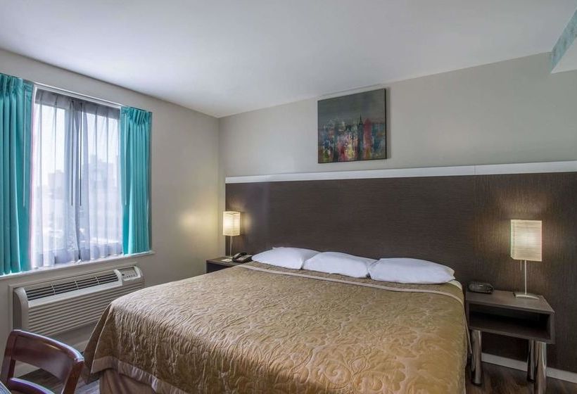 فندق Super 8 By Wyndham Brooklyn / Park Slope