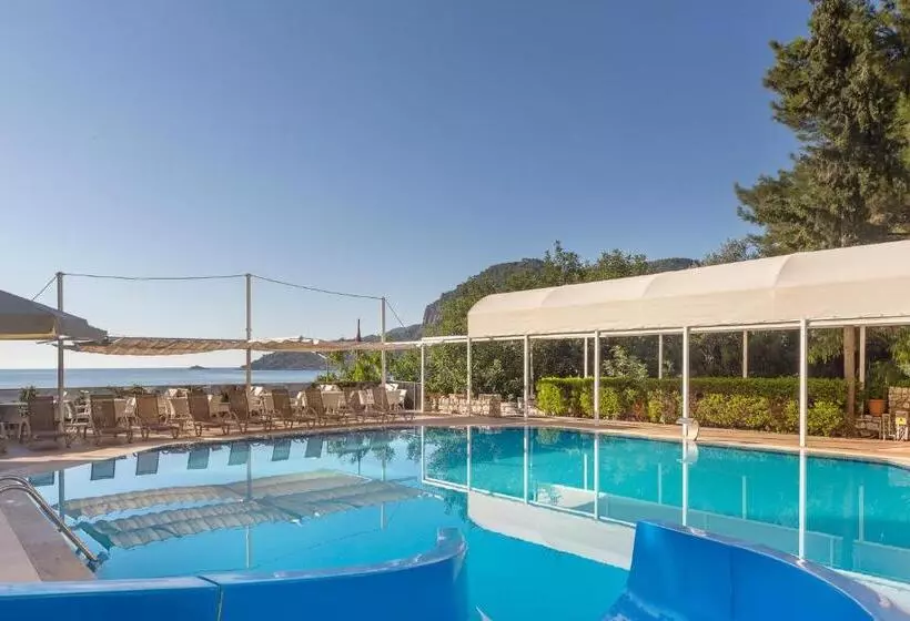 Mavi Deniz Otel   All Inclusive