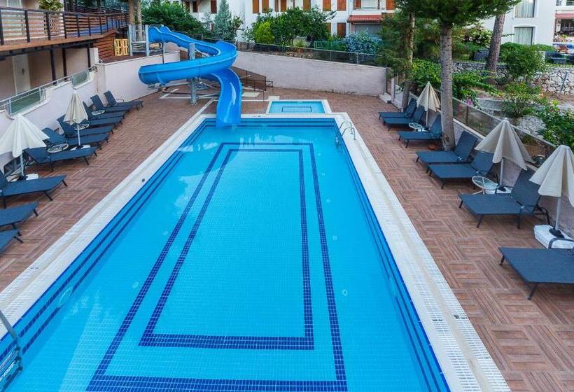 Mavi Deniz Otel   All Inclusive