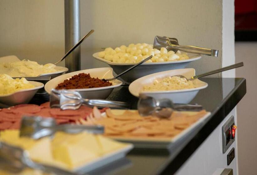 Mavi Deniz Otel   All Inclusive