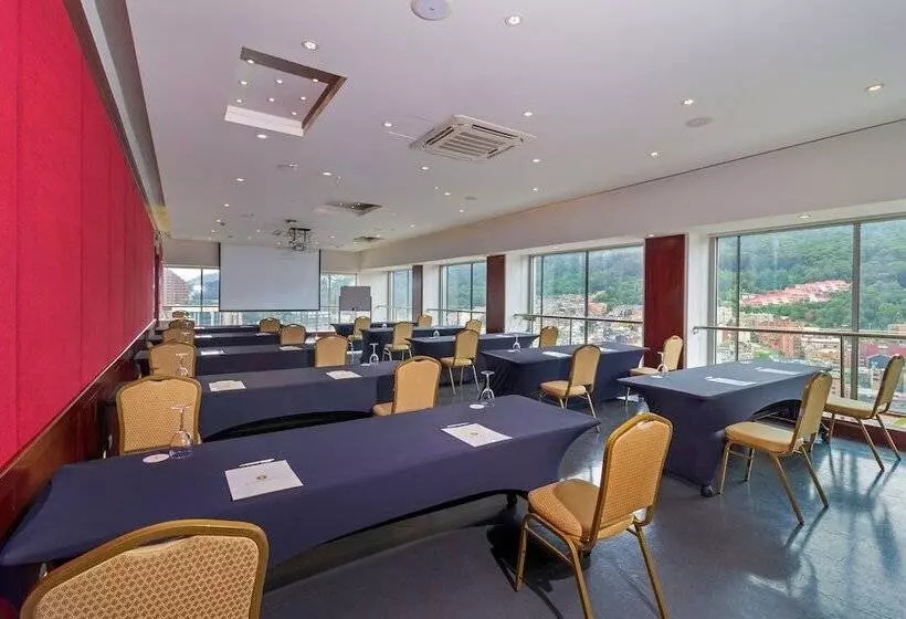 Tequendama Suites And Hotel