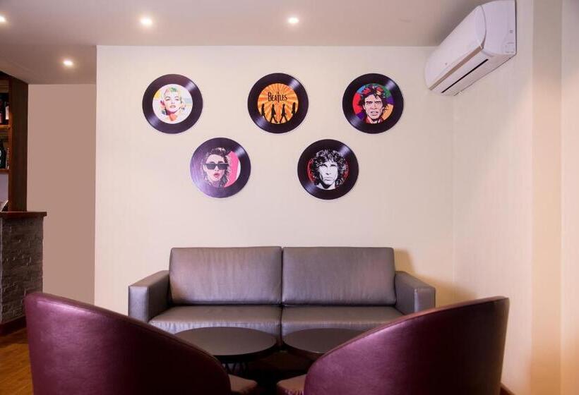 Lemon Tree Hotel, Thimphu