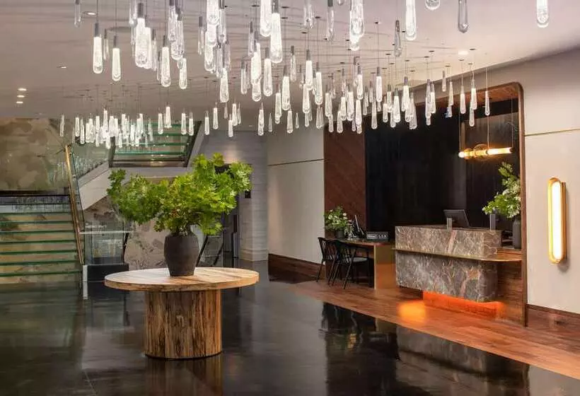 1000, Lxr Hotels & Resorts