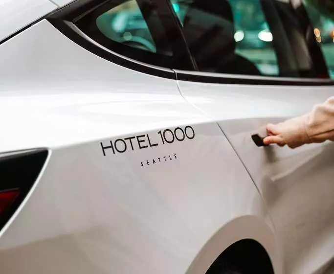 1000, Lxr Hotels & Resorts