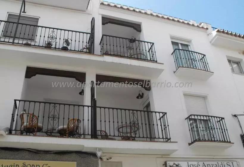 Apartamentos El Barrio
