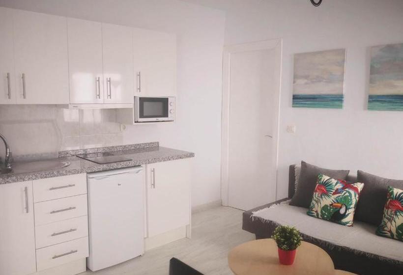 Apartamentos El Barrio