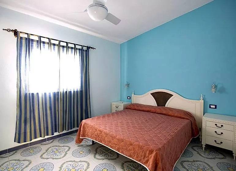 住宿加早餐  Cala Dell'arena