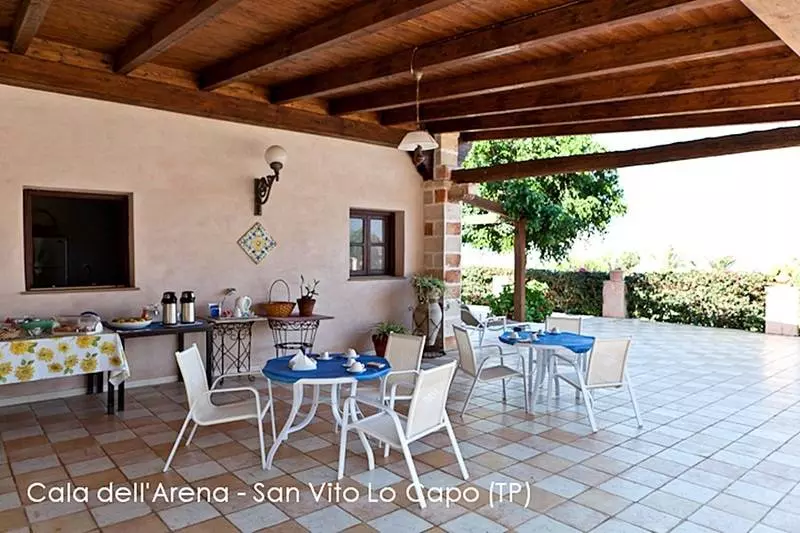 住宿加早餐  Cala Dell'arena