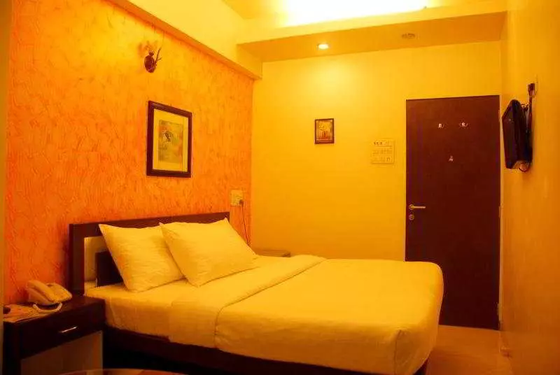 ホテル 7 Flag International