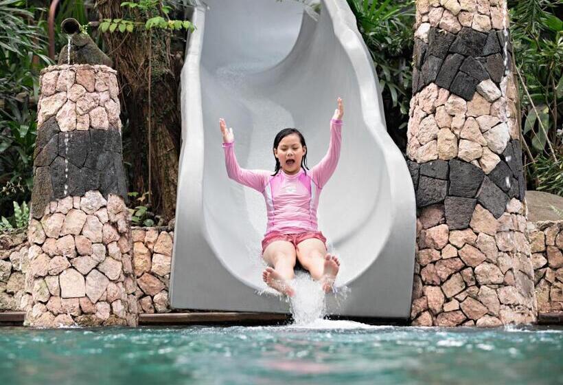 בית מלון כפרי Aryaduta Lippo Village