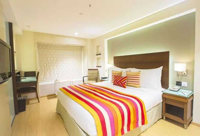 Hotel Bawa Continental