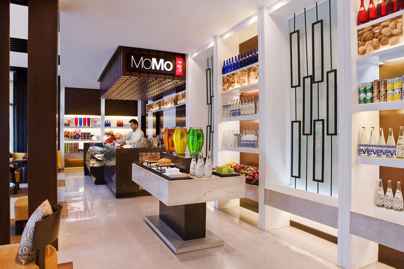 בית מלון כפרי Courtyard By Marriott Gurugram Downtown