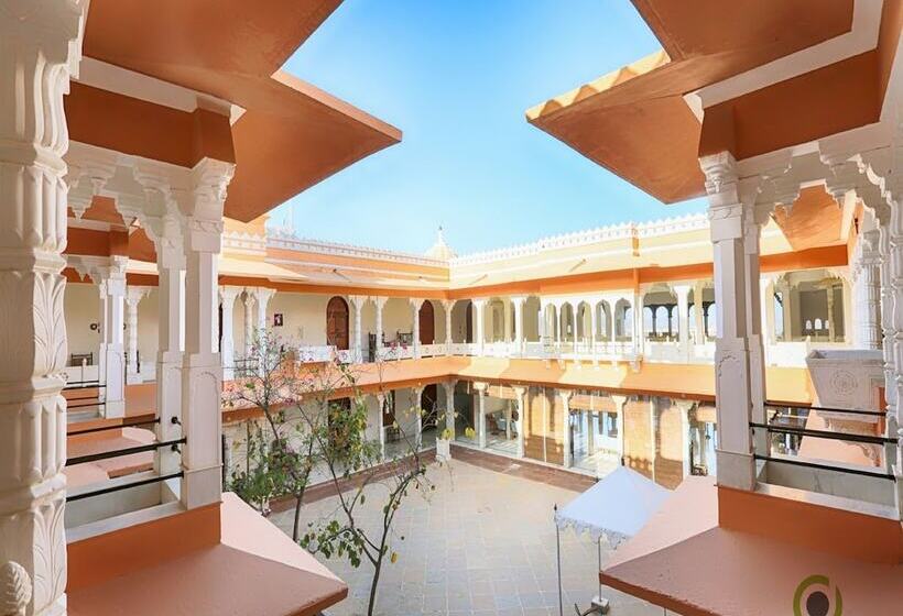 בית מלון כפרי Fateh Garh Resort By Fateh Collection