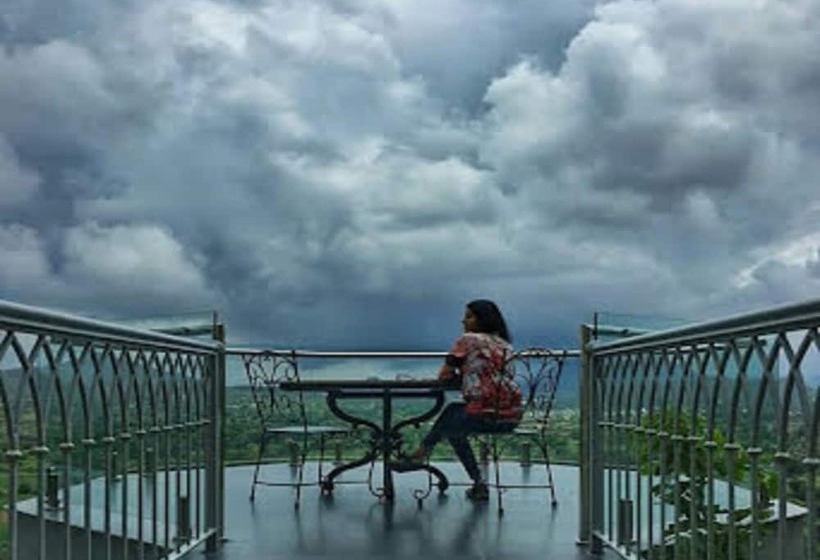 בית מלון כפרי Fateh Garh Resort By Fateh Collection