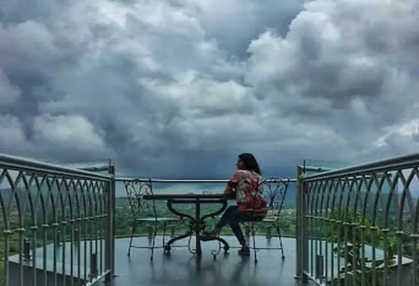 Hotel Fateh Garh Resort By Fateh Collection