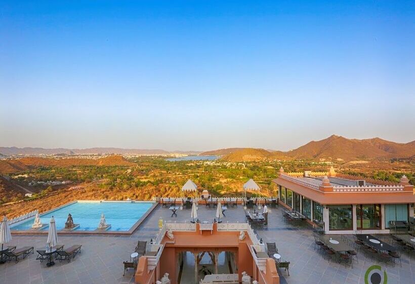 בית מלון כפרי Fateh Garh Resort By Fateh Collection