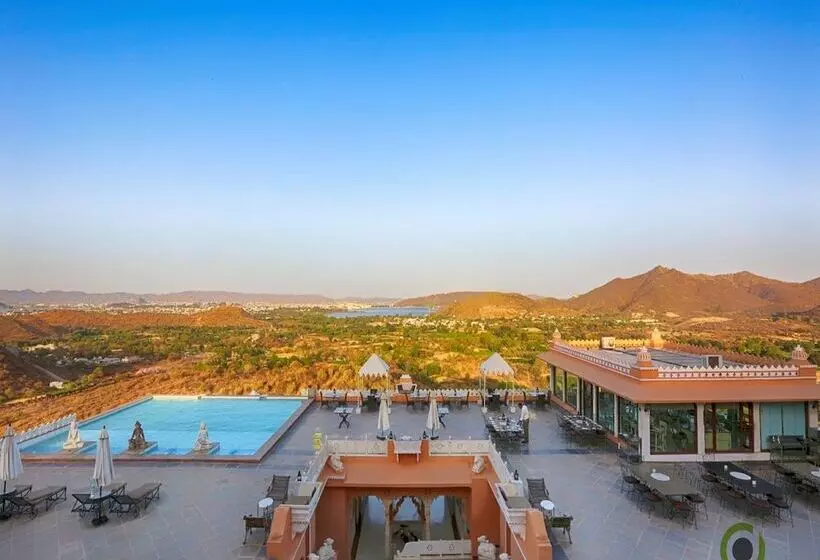 Hotel Fateh Garh Resort By Fateh Collection