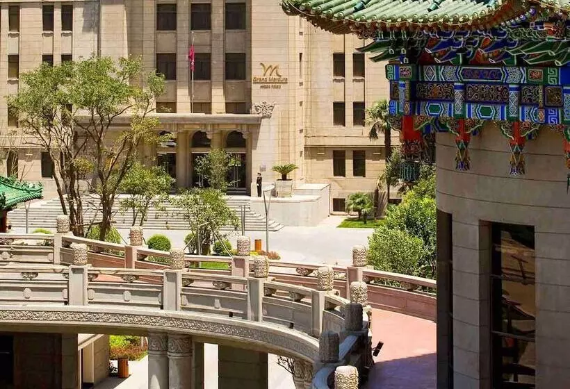 בית מלון כפרי Grand Mercure Xian On Renmin Square