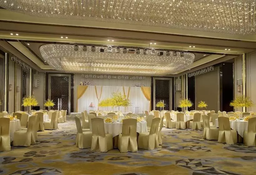 בית מלון כפרי Grand Mercure Xian On Renmin Square