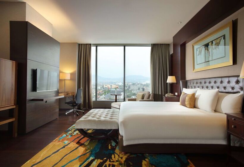 בית מלון כפרי Hilton Bandung