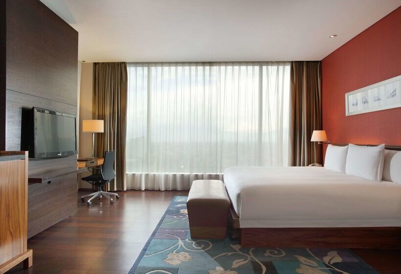 בית מלון כפרי Hilton Bandung