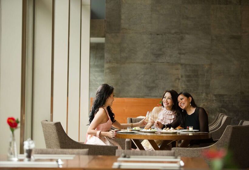 בית מלון כפרי Hilton Bandung