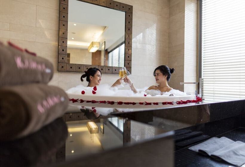 בית מלון כפרי Hilton Bandung