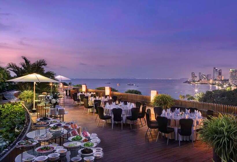 ホテル Hilton Pattaya