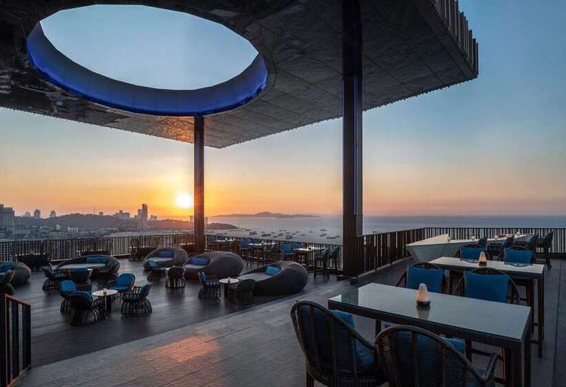 ホテル Hilton Pattaya