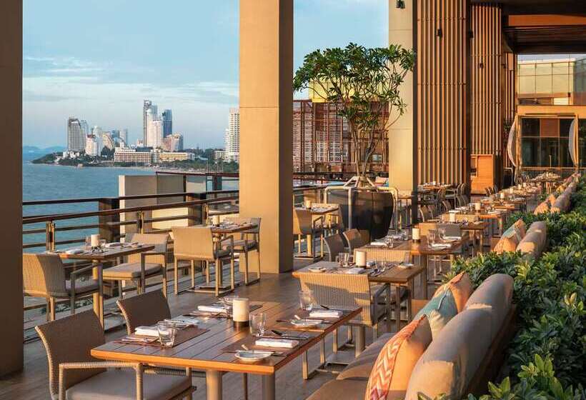 ホテル Hilton Pattaya