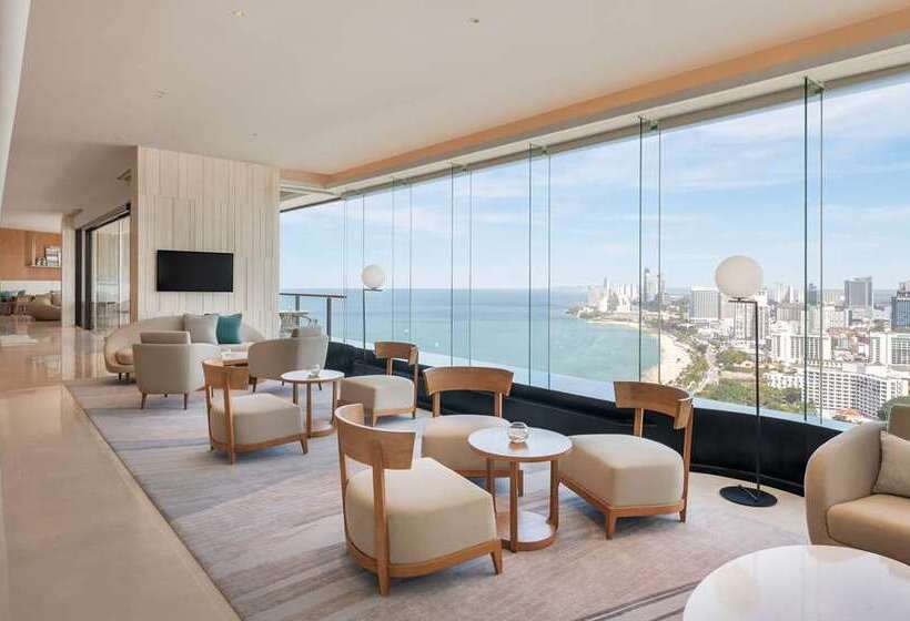 ホテル Hilton Pattaya