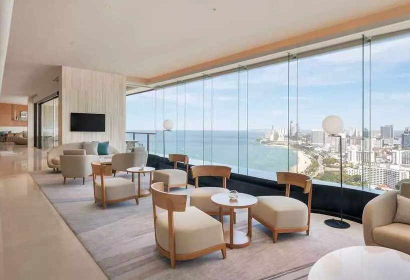 호텔 Hilton Pattaya
