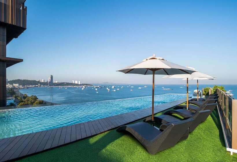 ホテル Hilton Pattaya