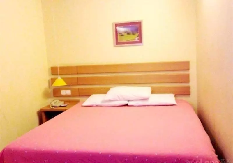 ホテル Home Inn Baiyun Avenue