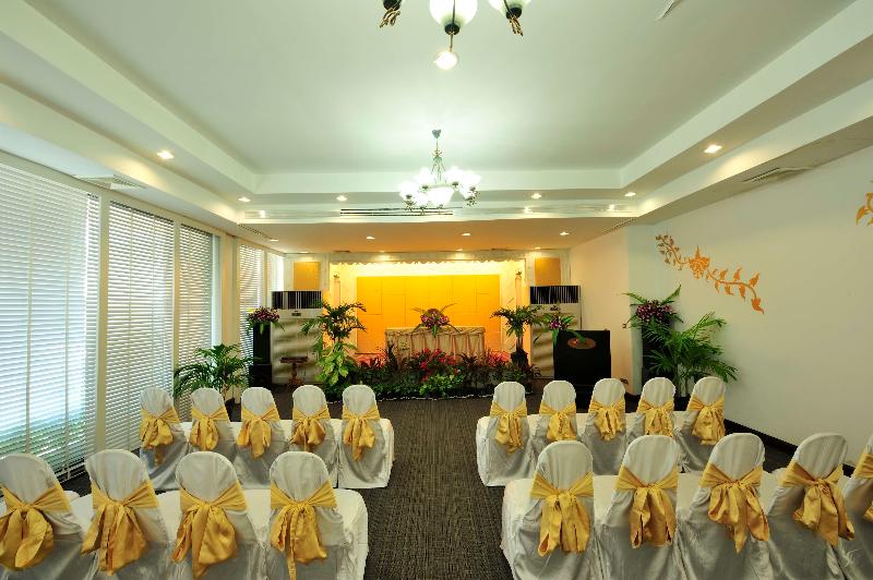 Отель Jomtien Garden & Resort