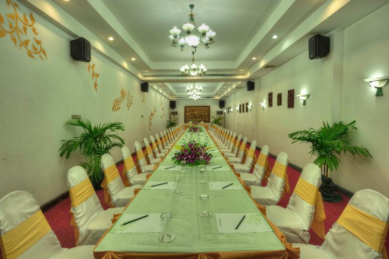 Отель Jomtien Garden & Resort